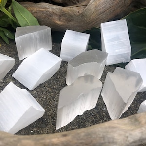1 Piece High-Quality Raw Selenite Crystal