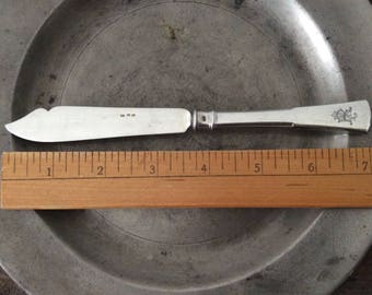 knife