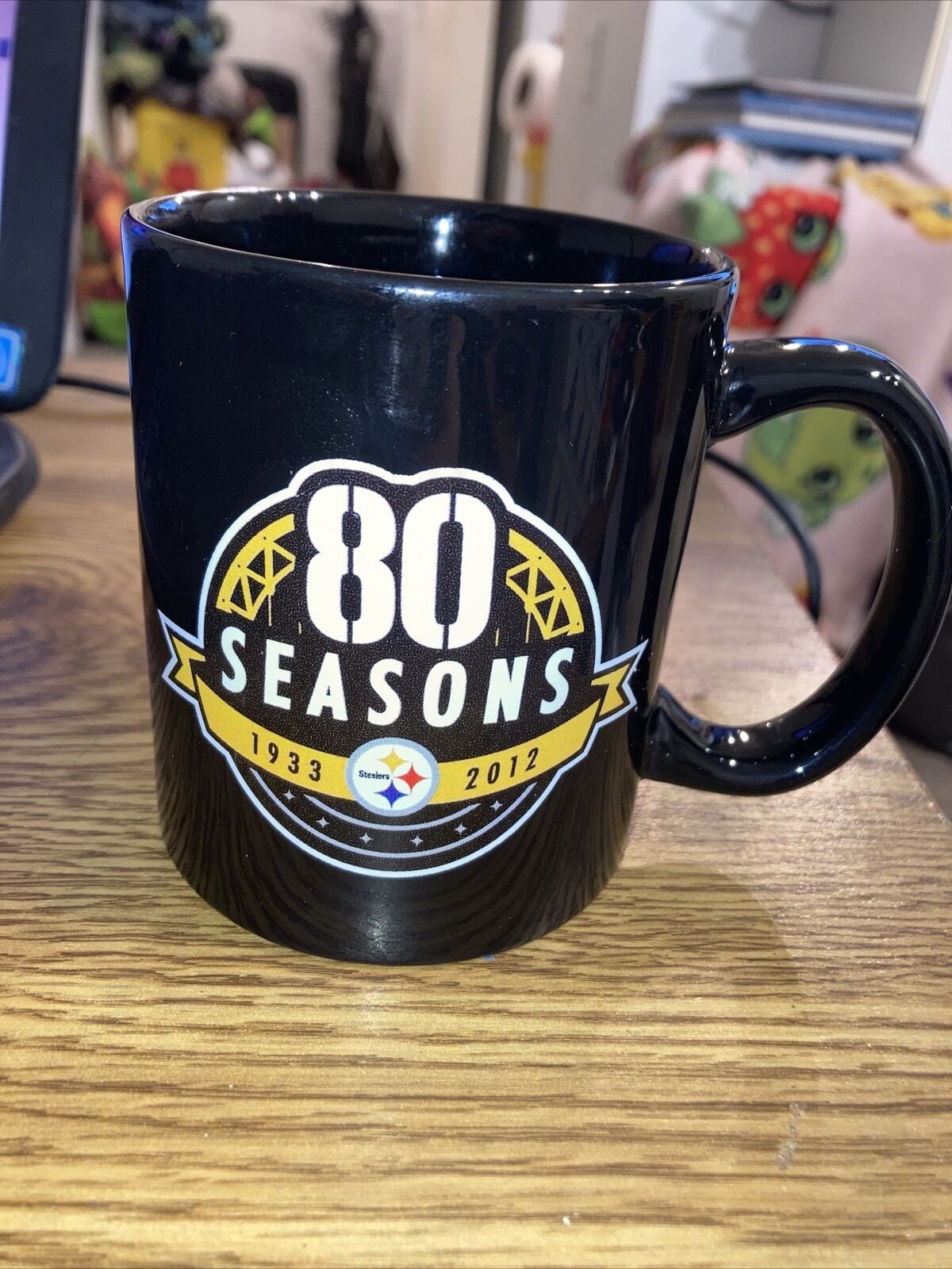 Pittsburgh Steelers Football Mug – De'Jamont & Co.