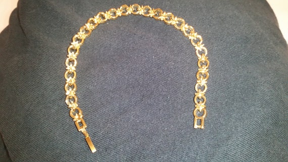 Vintage Faux Gold Bracelet w/Faux Diamonds costum… - image 3