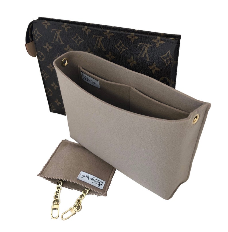 lv toiletry pouch 26