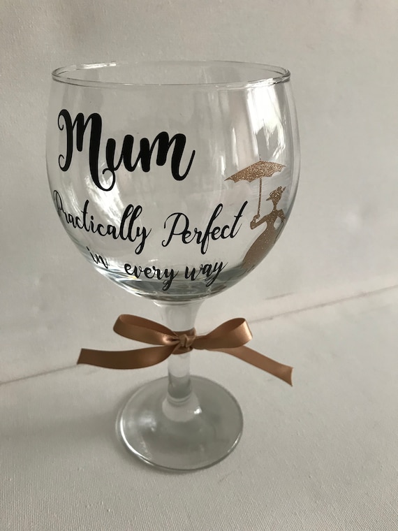 Gifts for mum Personalised Engraved Gin Glass Mothers day Gifts The Gin Queen