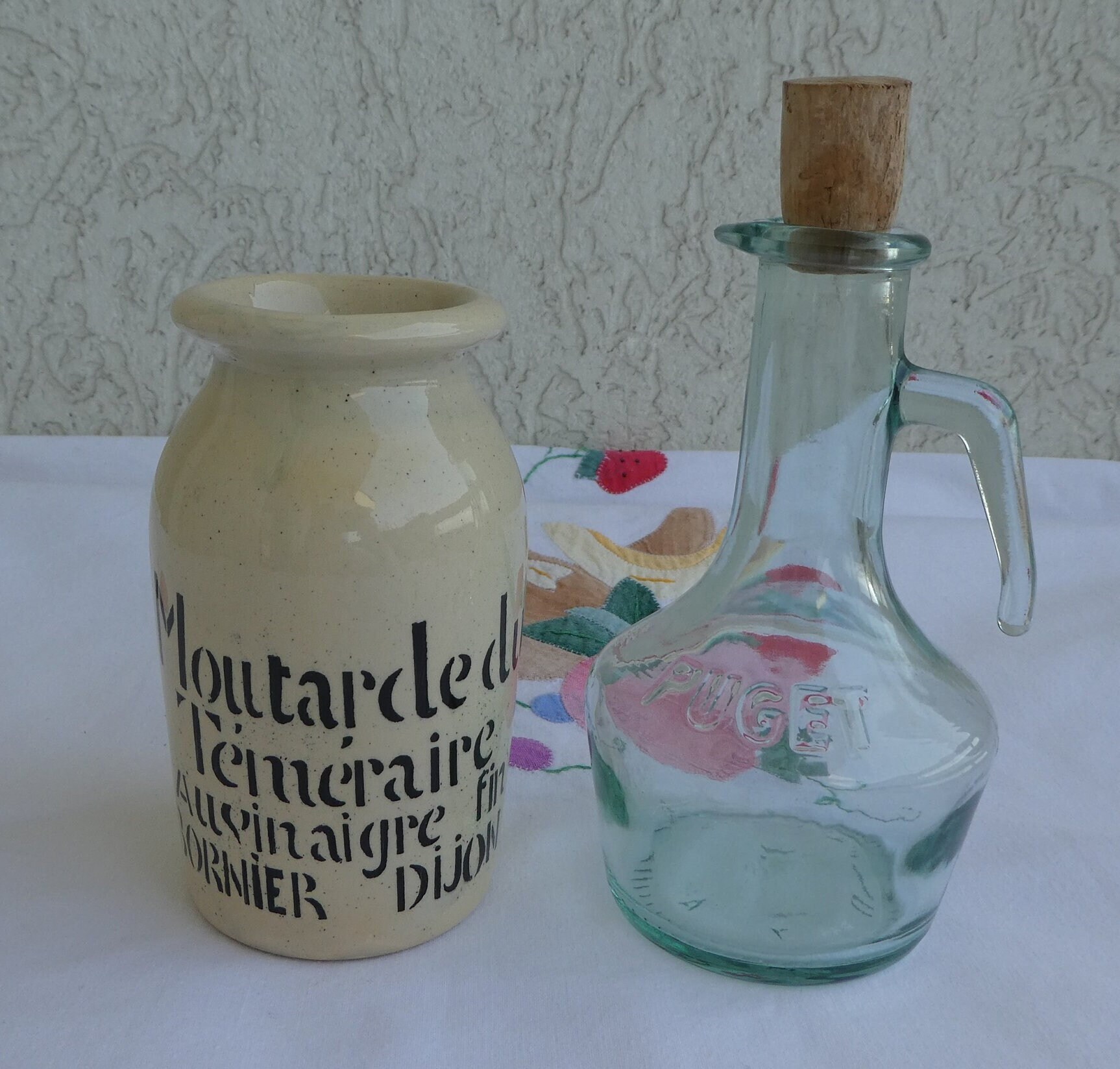 Puget Olive Oil Jug & Cork Des Années 1970 - Pot /Pot à Moutarde Moutarde Du Temperaire avec Publici