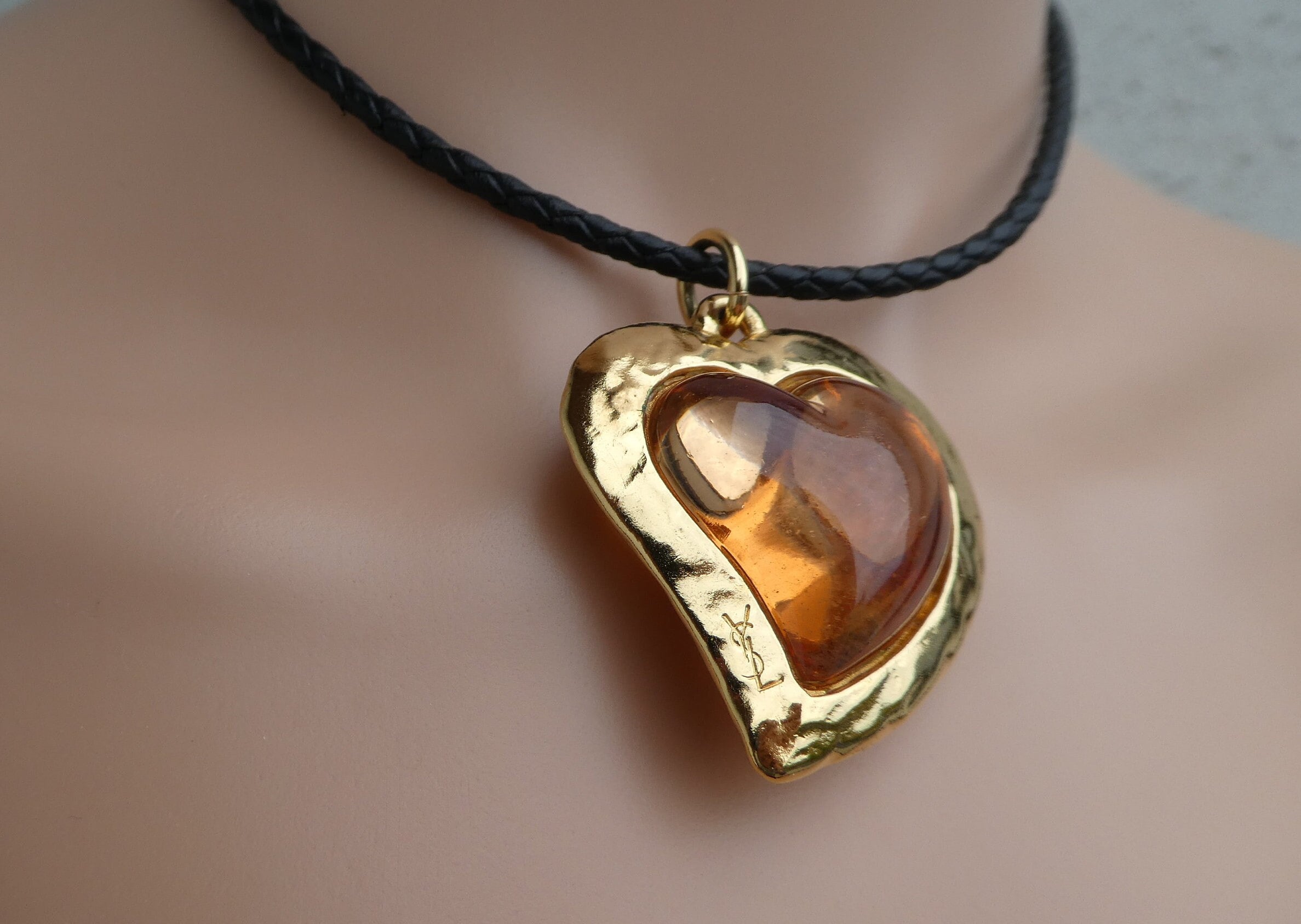 Vintage YSL Heart Necklace #vintageysl #vintageyvessaintlaurent #chan... |  TikTok