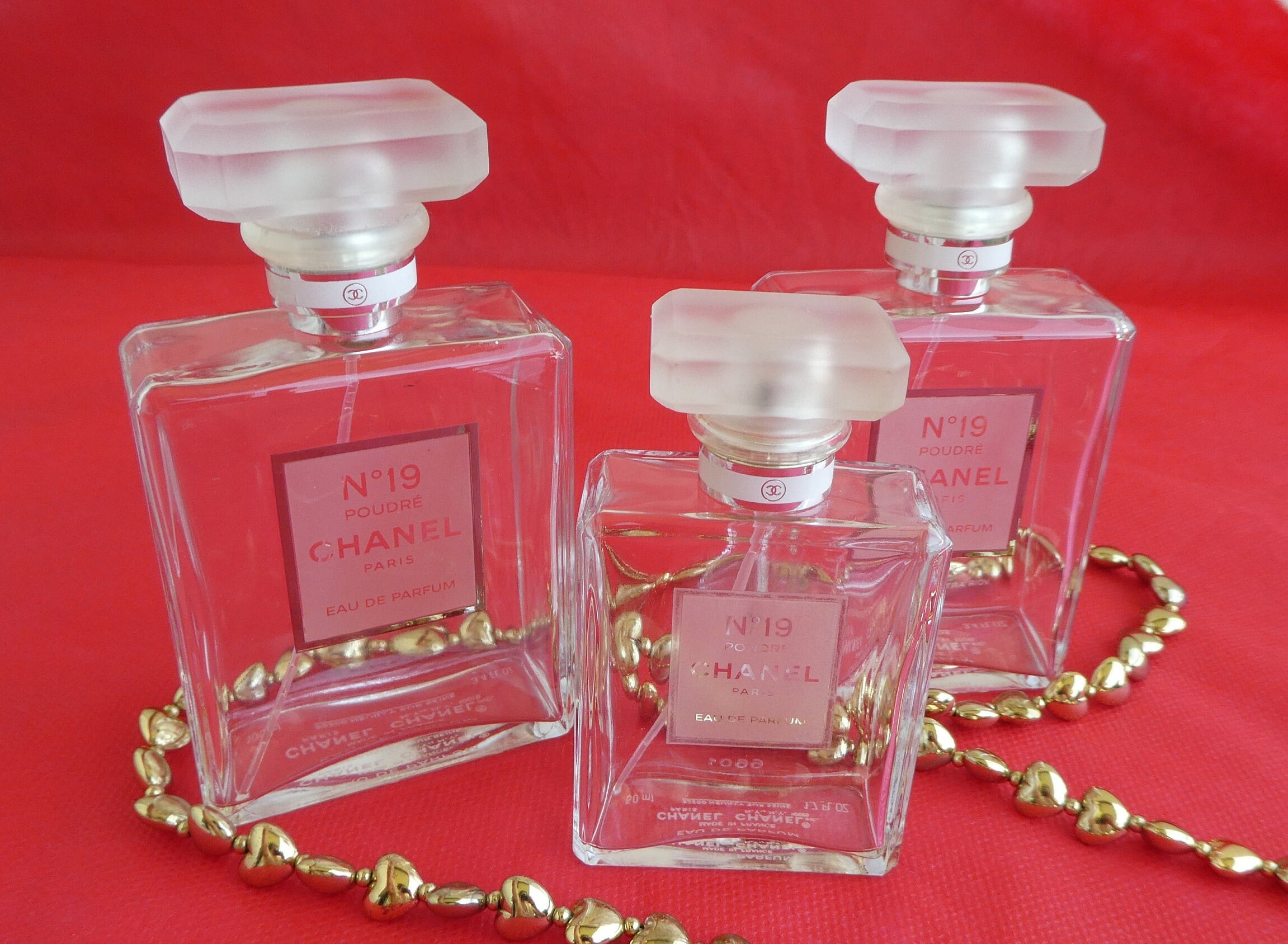 CHANEL No 19 Poudré. Three Empty Perfume Bottles. Large Glass 