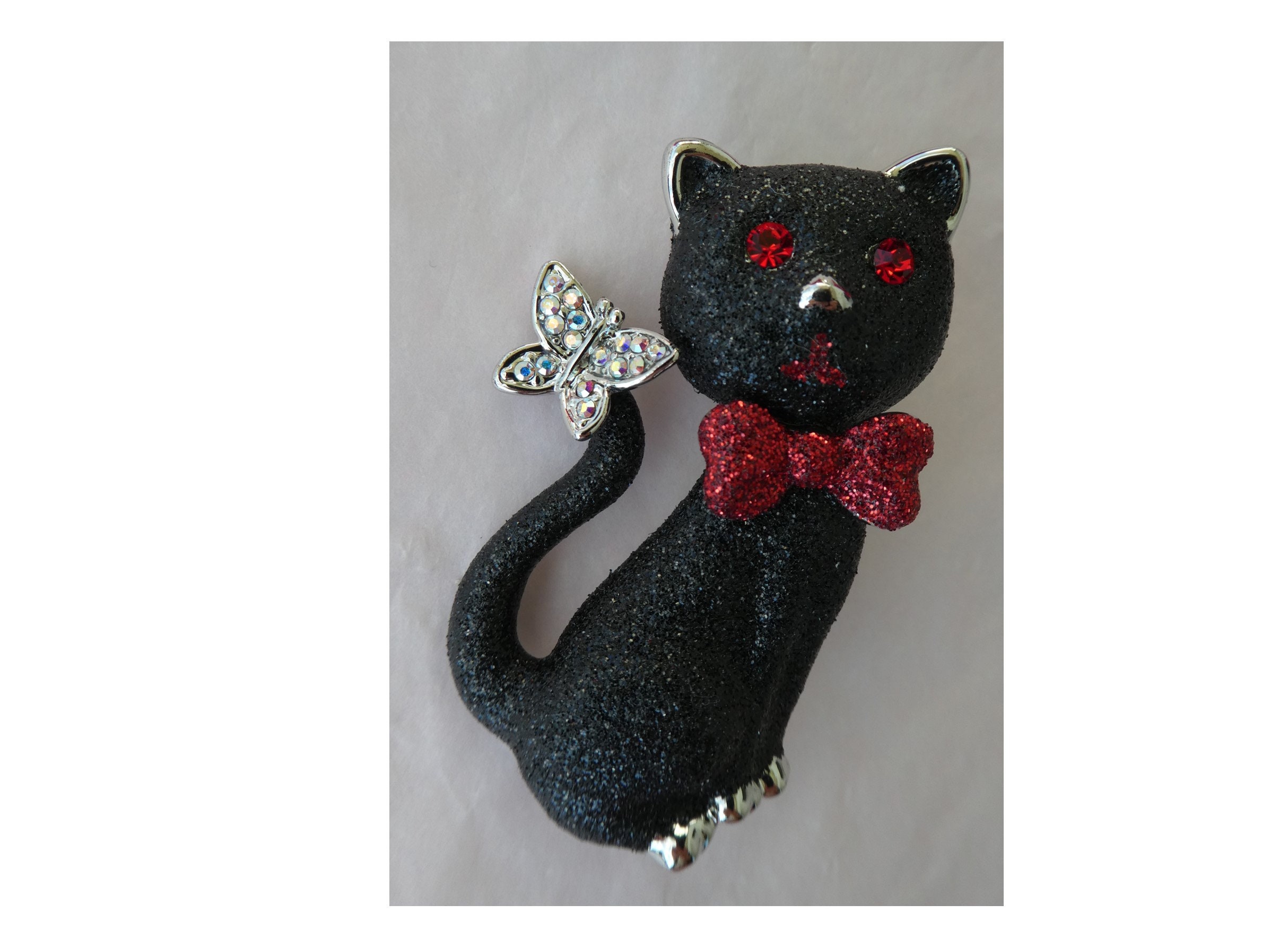 Butler and Wilson Vintage Brooch - Etsy