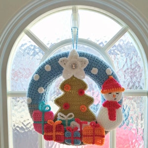 Christmas Tree Wreath Crochet Pattern UK Terms. Festive Wreath, Snowman Wreath, Christmas Presents. image 3