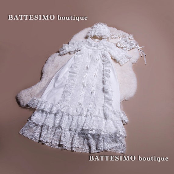 Meiqiduo Abito Battesimo Neonata In Pizzo Con Cofanetto, Colore Avorio, Taglie 3-24 Mesi