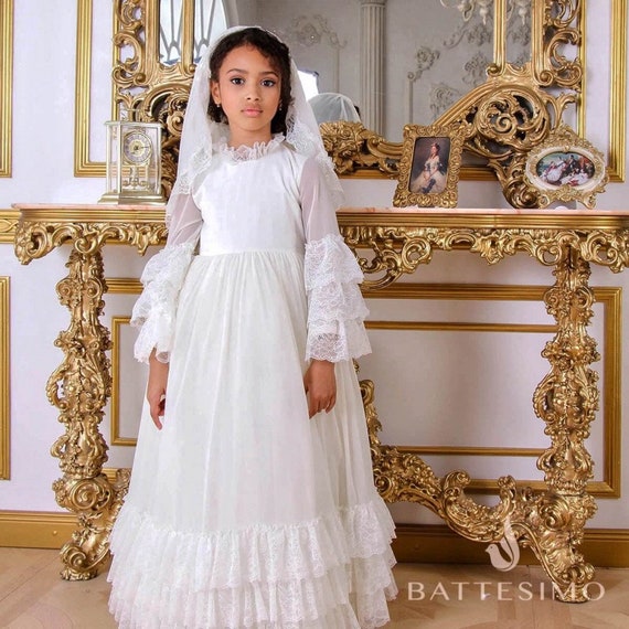 Teter Warm White Tea Length Lace Communion Dress (Size 12) – The Girls @  Los Altos