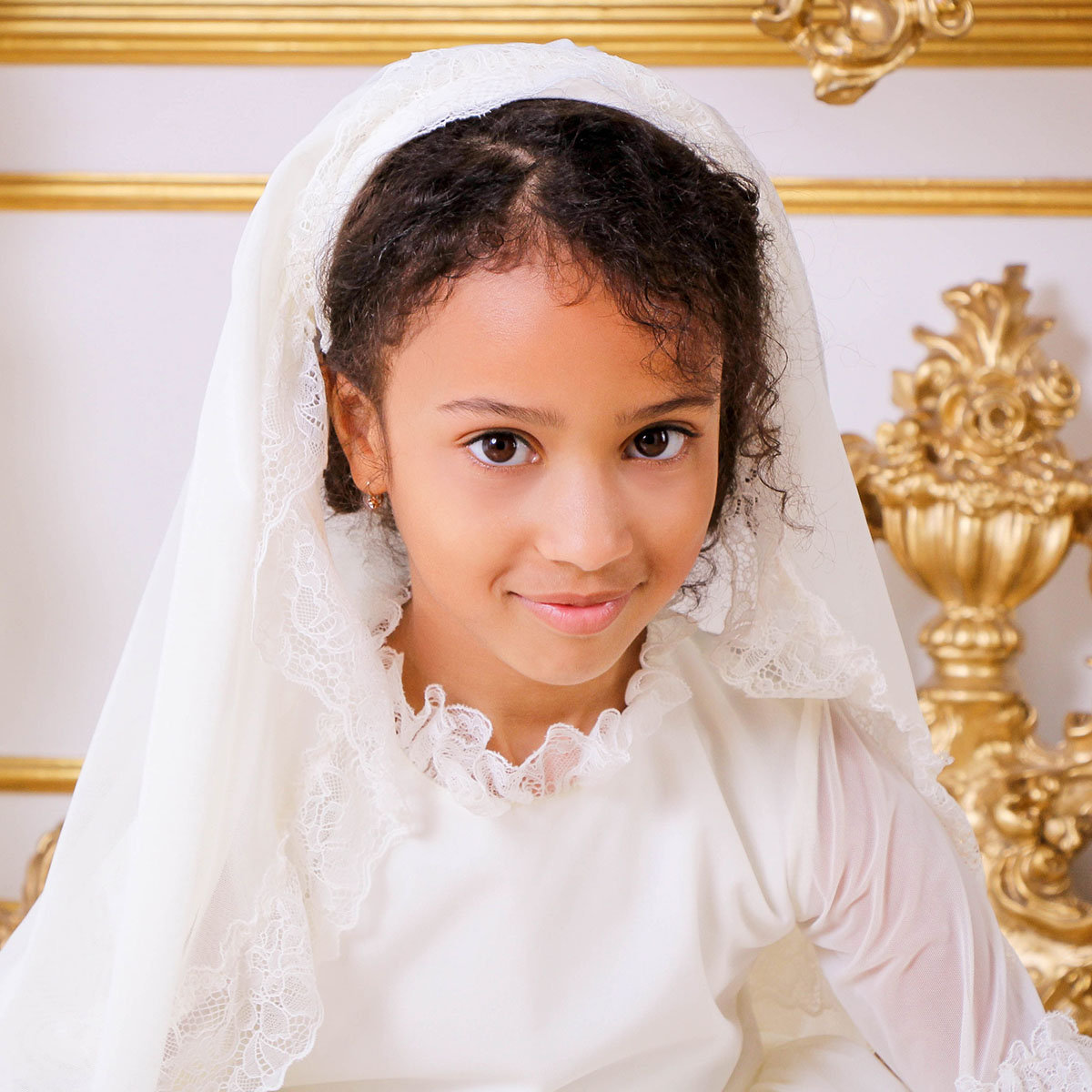 Florencia First Communion Veil with Pearl and Rhinestone Accents — Hello  Baby & Kids