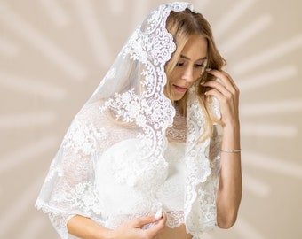 Cathedral Lace Mantilla Veil, French Bridal Wedding, Ivory Catholic Church