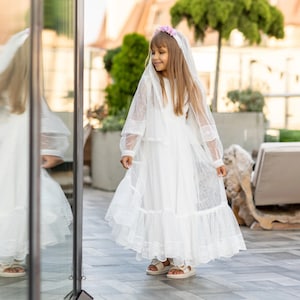 Girls First Communion Dress with Sleeves and Veil, Classic Communion Dress with Lace Sleeves, Elegant Lace Communion Gown
