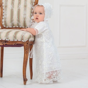 Abito da battesimo in pizzo bambina - cappellino - scarpe, bavaglino personalizzato, abito da battesimo per bambina, abito da battesimo bambina, abito da benedizione