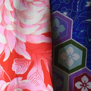 Schal, Patchwork,antik/Vintage Juban-Kimonoseide, Seide,Kimono-Remake, alt/neu, Blau/Rosa Rot/Bunt, Spinnen-Chrysantheme, geometrie, Hexagon