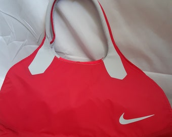 Nylon-Tasche, Badetasche, Neon, Pink, Nike, Sporttasche, Vintage, TOP-Zustand, vermutlich unbenutzt, Stylish, gepflegt, geräumig, weich