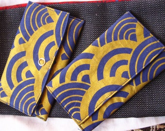 Small envelope bag, folding case made of vintage Obi, Japan, blue/gold, gift for Christmas, Easter and other things --- Seigaiha, waves