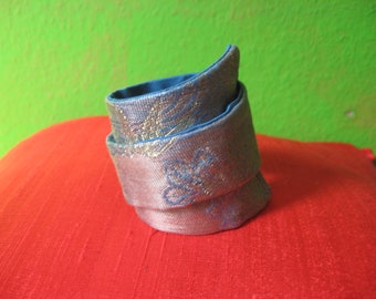 Silk brocade bracelet, wrap bracelet, silk, blue+gold, textile bracelet, bracelet, textile bracelet, unique, silk cuff, bracelet