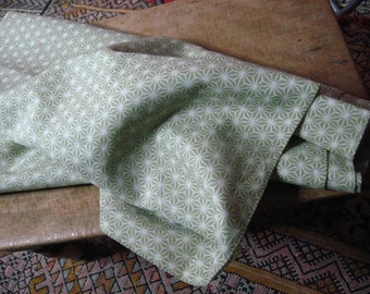 Tissu kimono, 179 cm x 37 cm, imprimé Asanoha, délicat vert olive citron vert/blanc, matière, bricolage, laine finement tissée, limitée, non transformée au préalable