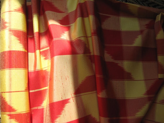 Kimonoseide, Stoff, Ikat, ab 100 cm, Yagasuri, gelb/rot, Material, DIY, von Rolle, High-Class-Seide, bislang unverarbeitet