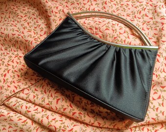 Vintage bag, evening bag, black, metal frame, elegant, simple, sophisticated, silk, suitable for theater, opera, wedding