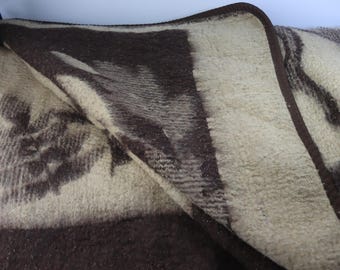 200x175 cm Incredibly soft and gentle vintage wool blanket, ussr coverlet heavy covering,soviet woolen coverlid,winter wrap on coat roe deer