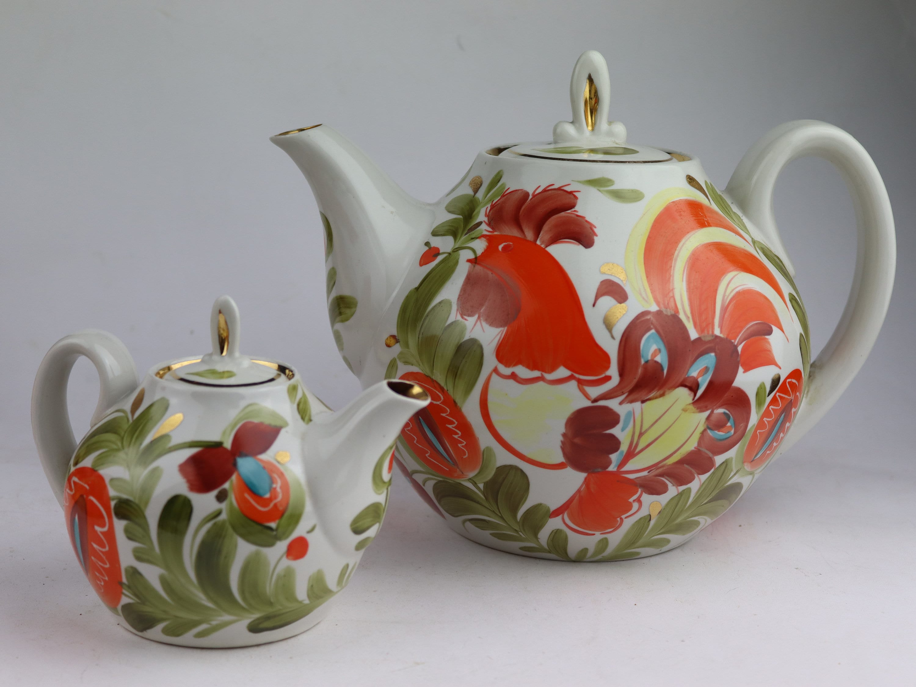ensemble soviétique de 2 théières en porcelaine, bouilloire, théière, théière vintage, tasse, thé, vaisselle, casserole, ensemble café