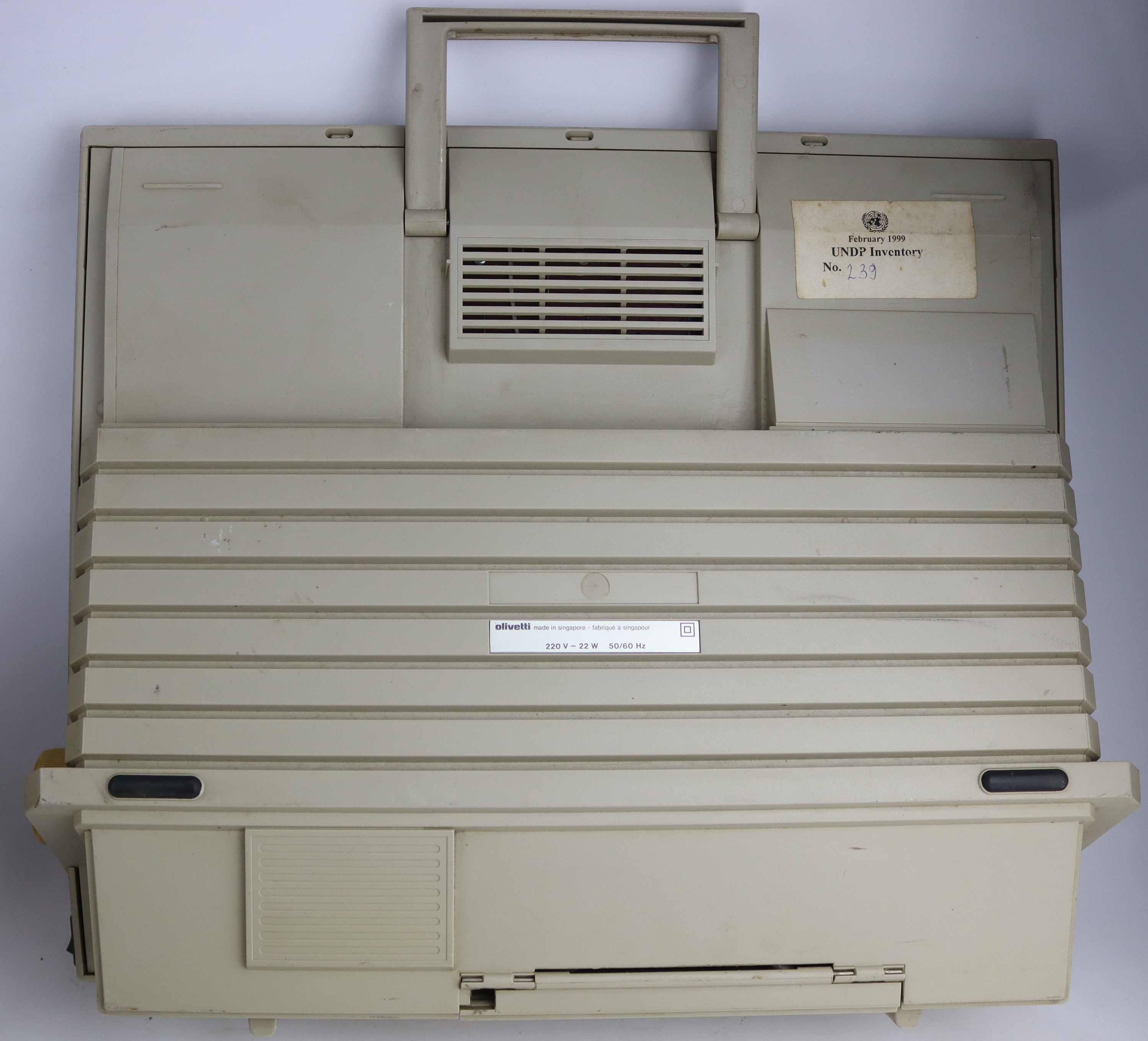 1999 ヴィンテージ電動タイプライター Olivetti ET Personal 55