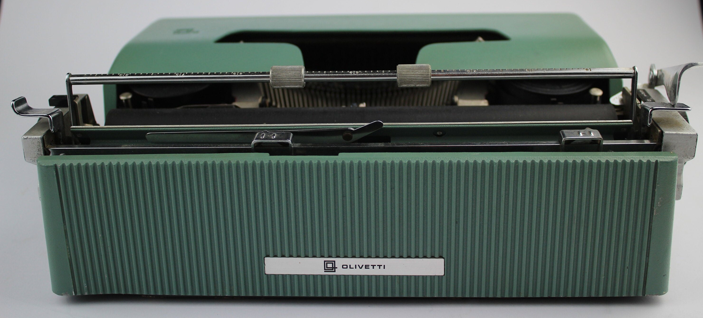 QZERTY タイプライター olivetti lettera 32、ヴィンテージ