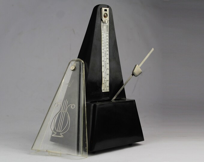 Soviet Vintage Metronome, Soviet Metronome, Vintage Mechanical Windup Metronome, Chime Musician