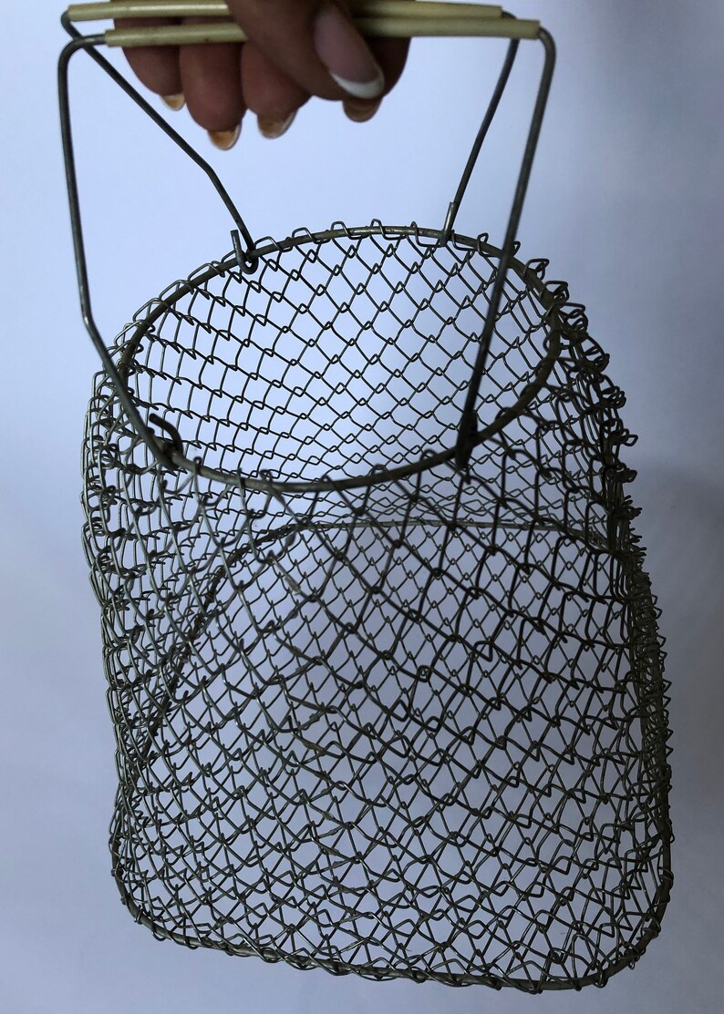 Picnic basket fish bag avoska vintage basket wire storage basket shopping bag market basket egg bag Rare small Soviet metal avoska