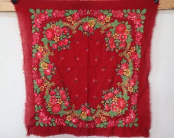 Vintage Soviet Wool Babushka Shawl Red Floral Headscarf Roses USSR 1970s 1980s 78x78 cm