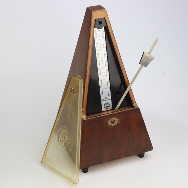 Vintage metronome GDR, DDR metronome, Wooden mechanical wind-up metronome, chime Musician tool , Metronome GDR,gift idea,christmas gift