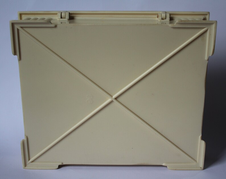 Rare Soviet Bakelite Box Lenin Beads Holder Button Storage - Etsy