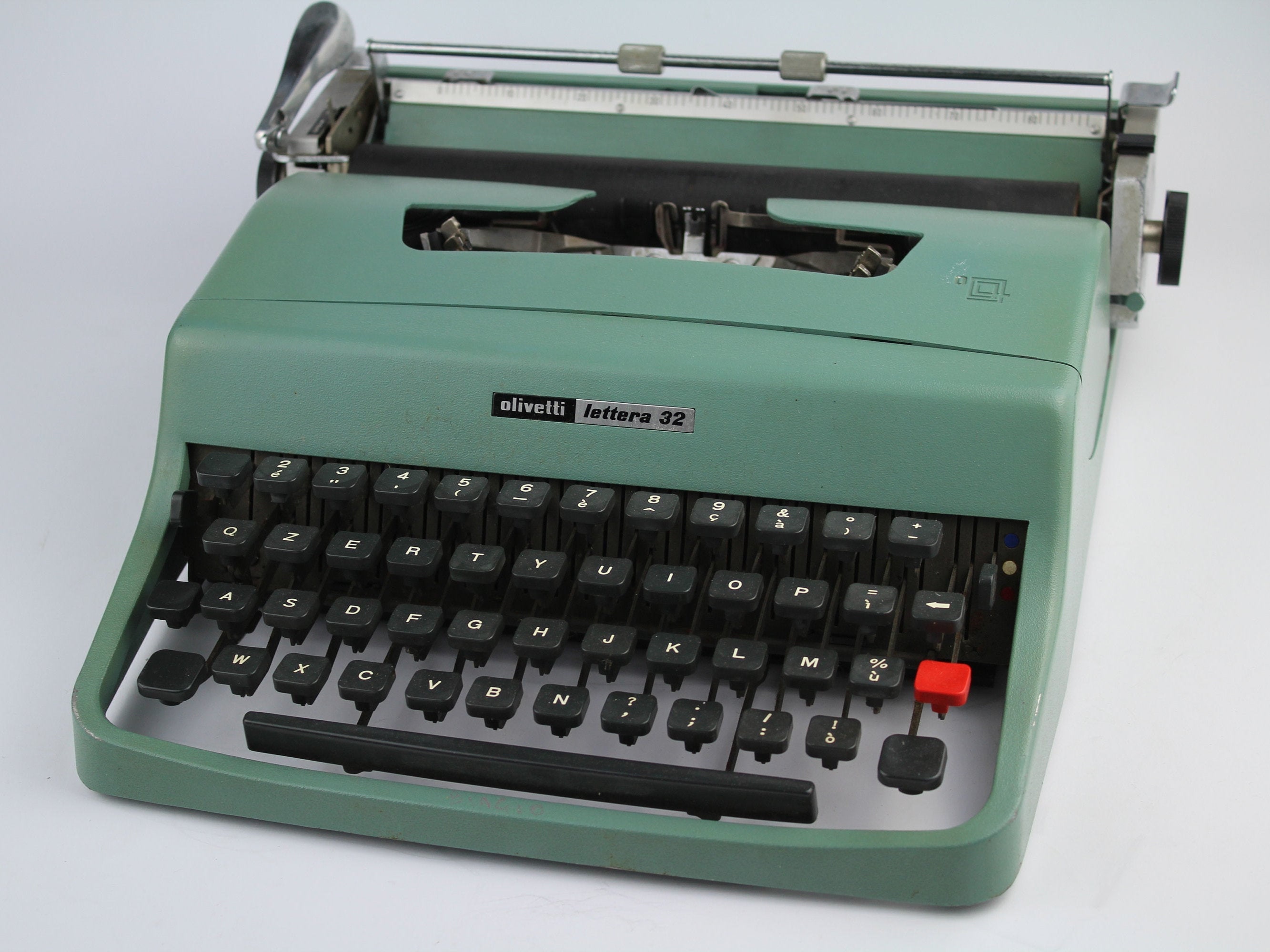 QZERTY Máquina de escribir olivetti lettera 32, Máquina de escribir vintage  olivetti , Máquina de escribir antigua, máquina de escribir, 1970 Máquina  de escribir -  España