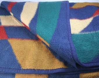 180x150 cm Vintage Biederlack West Germany Blanket, Op Art Geometric Optical Illusion Throw, MCM Didalon Acrylic, Blue Red Mustard Green
