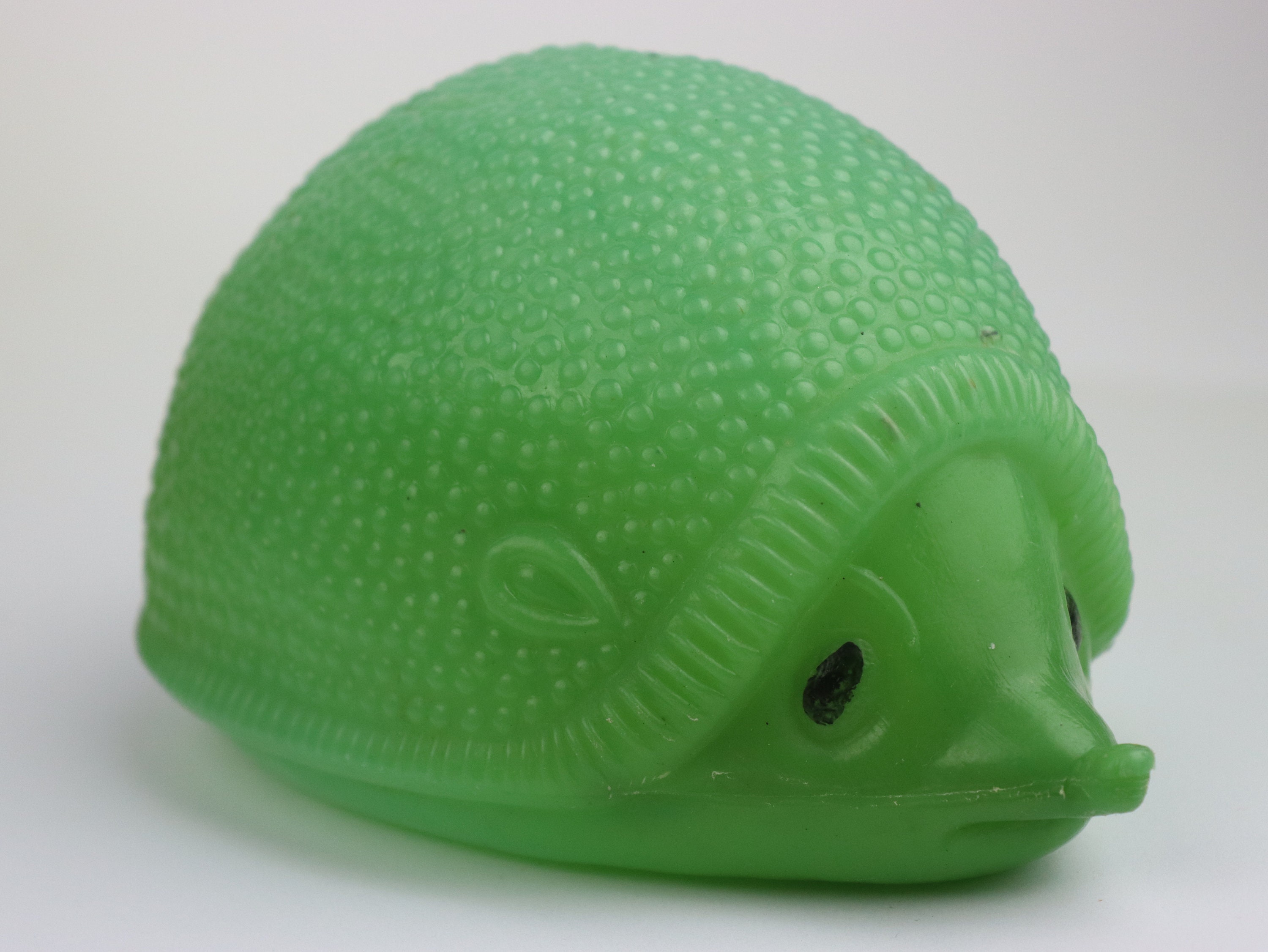 10 cm ソビエトプラスチックハリネズミおもちゃ、ソ連おもちゃ、面白い