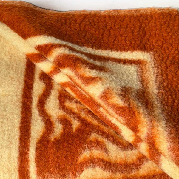 200x140 cm Incredibly soft and gentle vintage wool blanket, ussr coverlet, vintage heavy covering,soviet woolen coverlid,winter wrap on coat