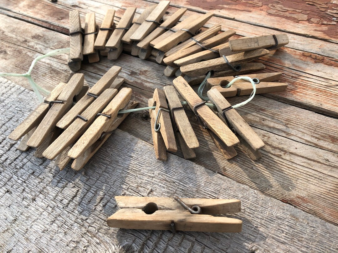 Set of 25 Wooden Clothes Clips. Wooden Clothes Clips. Clothespins
