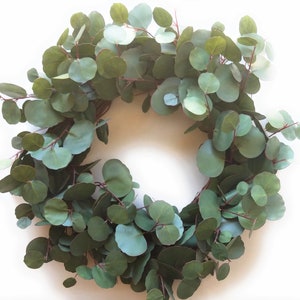 24&quot; Silver Dollar Eucalyptus Sage Wreath Faux