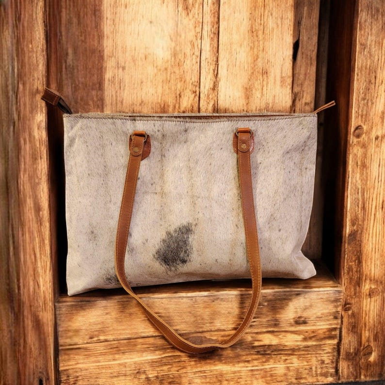 Sample Sale Highlands Genuine Cowhide Large Tote #16