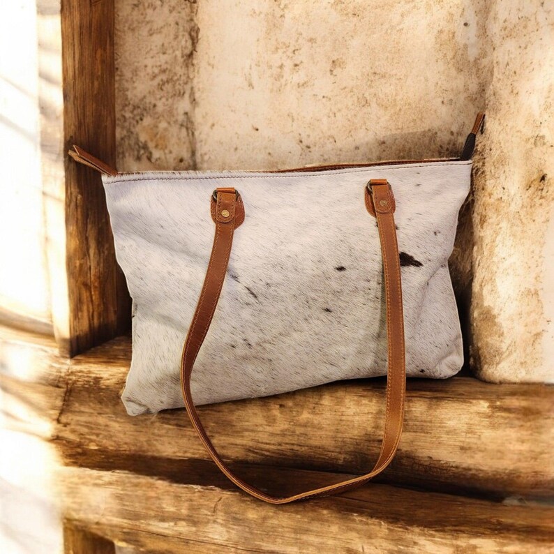 Sample Sale Highlands Genuine Cowhide Large Tote #10