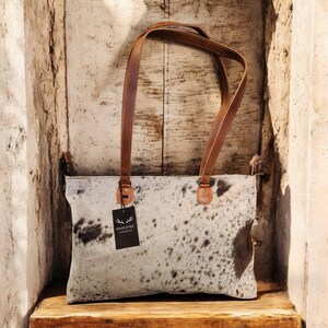 Sample Sale Highlands Genuine Cowhide Large Tote #10