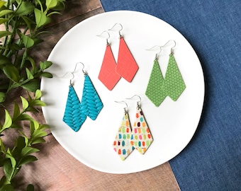 Genuine Cork & Leather Kite Earrings/Choose Your Color Cork or Leather/Genuine Leather Earrings/Saffiano Embossed Braid and Palm Leather