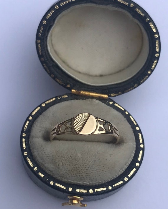 Vintage Signet Ring
