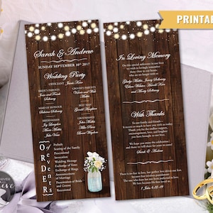 Peut inclure: Programme de cérémonie de mariage imprimable avec un fond en bois rustique et des guirlandes lumineuses. Le programme comprend la fête de mariage, l'ordre des événements et un message de remerciements. Le texte "Sarah & Andrew" est en haut du programme.
