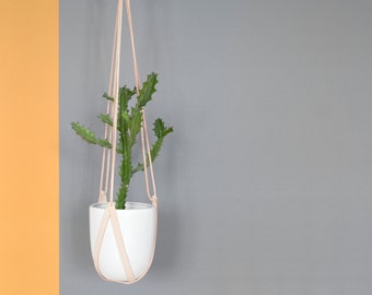 Natural Undyed Leather Hanging Planter / Lade #3 / Indoor Leather Ceiling Plant Hanger