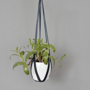 Navy Blue Leather Hanging Planter: Modern Indoor Plant Hanger