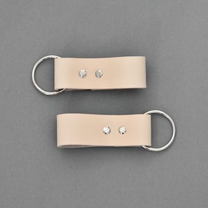 Supporto per asta per tenda in pelle naturale: montaggio a soffitto, set da 2