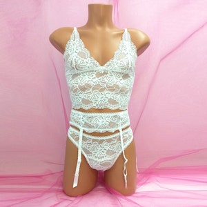 Sexy Sissy Lace Corsets And Bustiers With Stocking Suspenders Mens