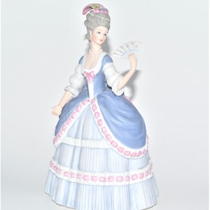 Vintage Lenox 1980s Governor&#39;s Garden Party Fine Bisque Porcelain Lady Figurine Sculpture- American Fashion